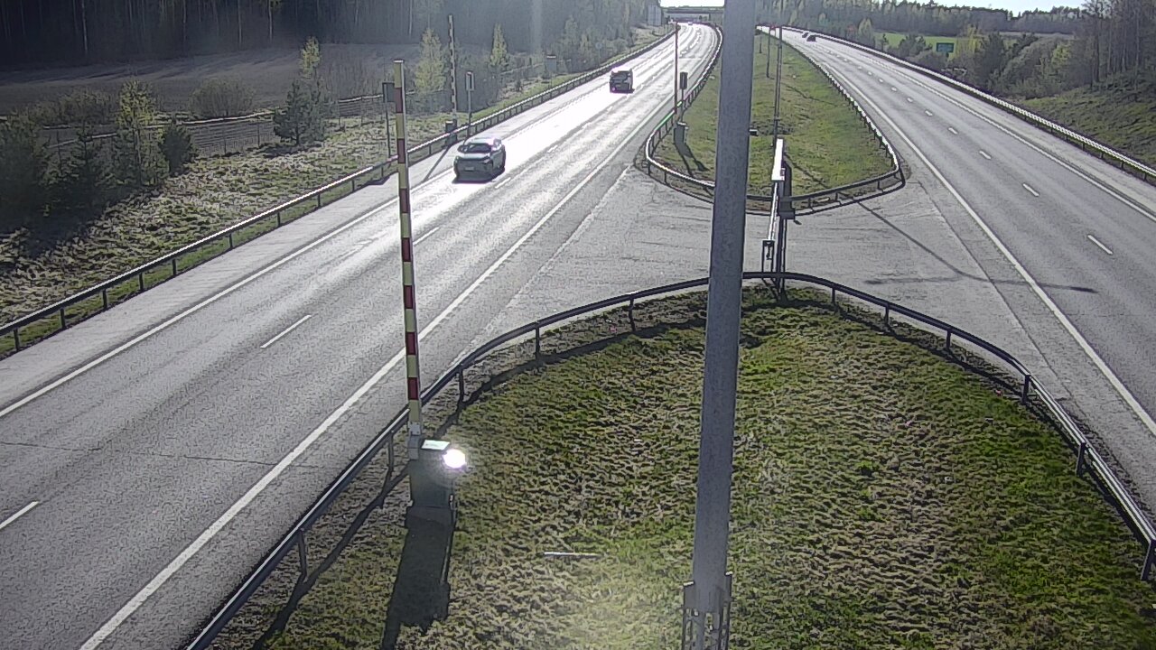 Kelikamerat Kuva Tie 1 Salo, Isokylän tunneli, puomi länsi, Salo, Varsinais-Suomi
