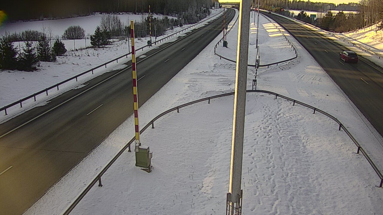Weather Camera Image Road 1 Salo, Isokylä tunneli, boom west, Salo, Varsinais-Suomi