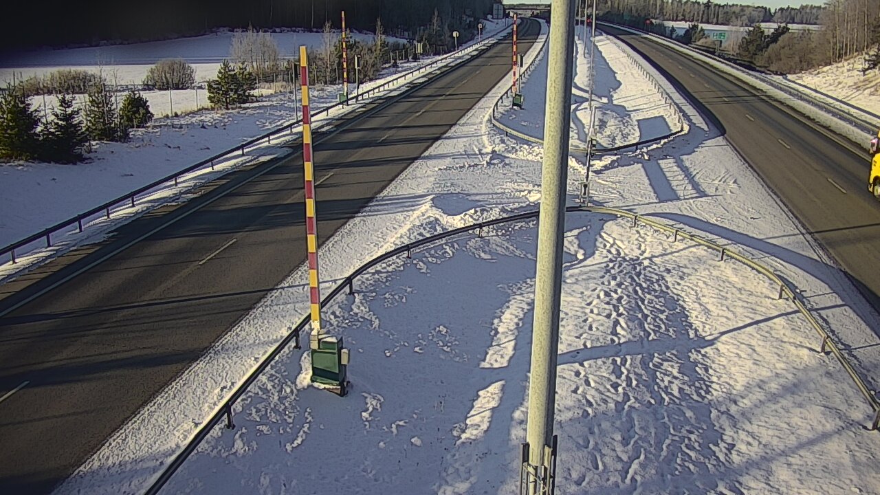 Weather Camera Image Road 1 Salo, Isokylä tunneli, boom west, Salo, Varsinais-Suomi