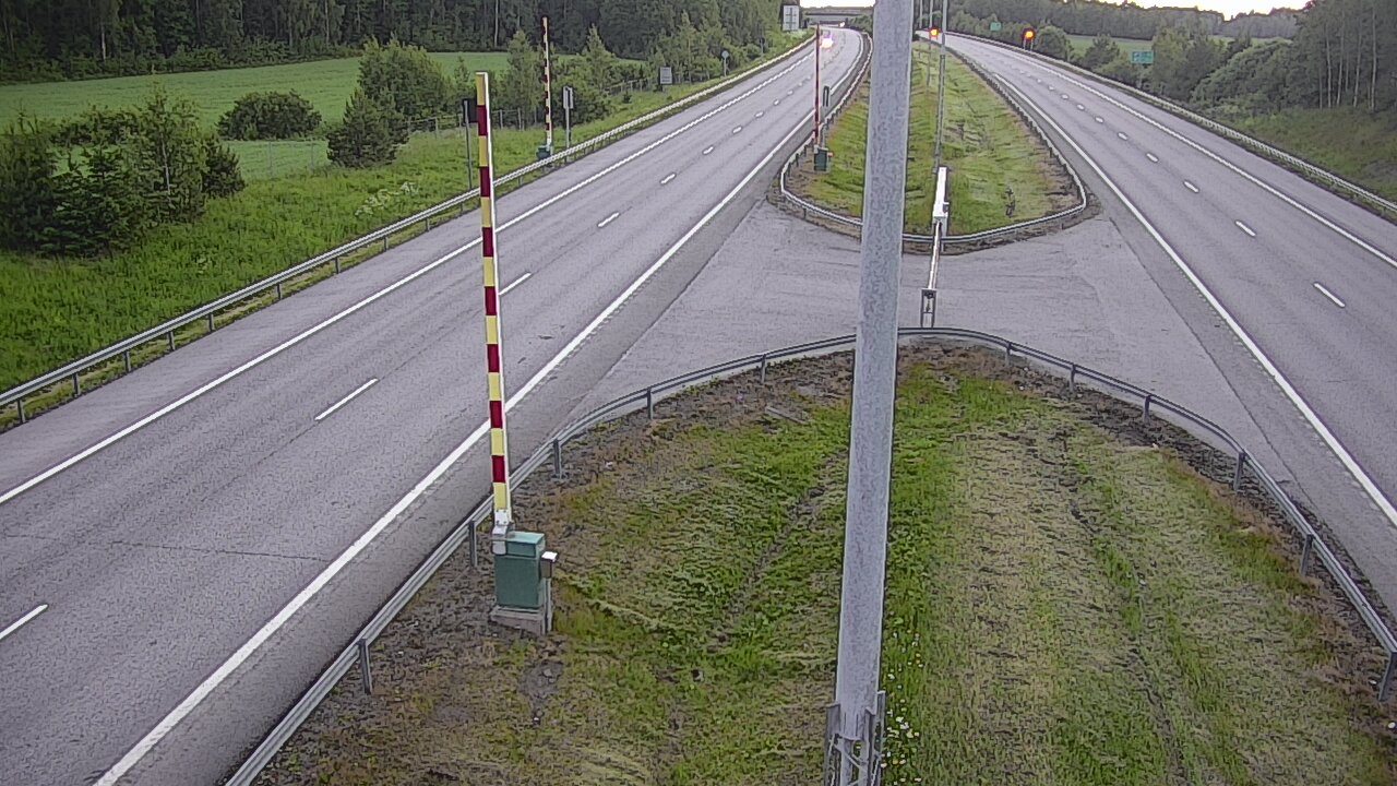 Kelikamerat Kuva Tie 1 Salo, Isokylän tunneli, puomi länsi, Salo, Varsinais-Suomi