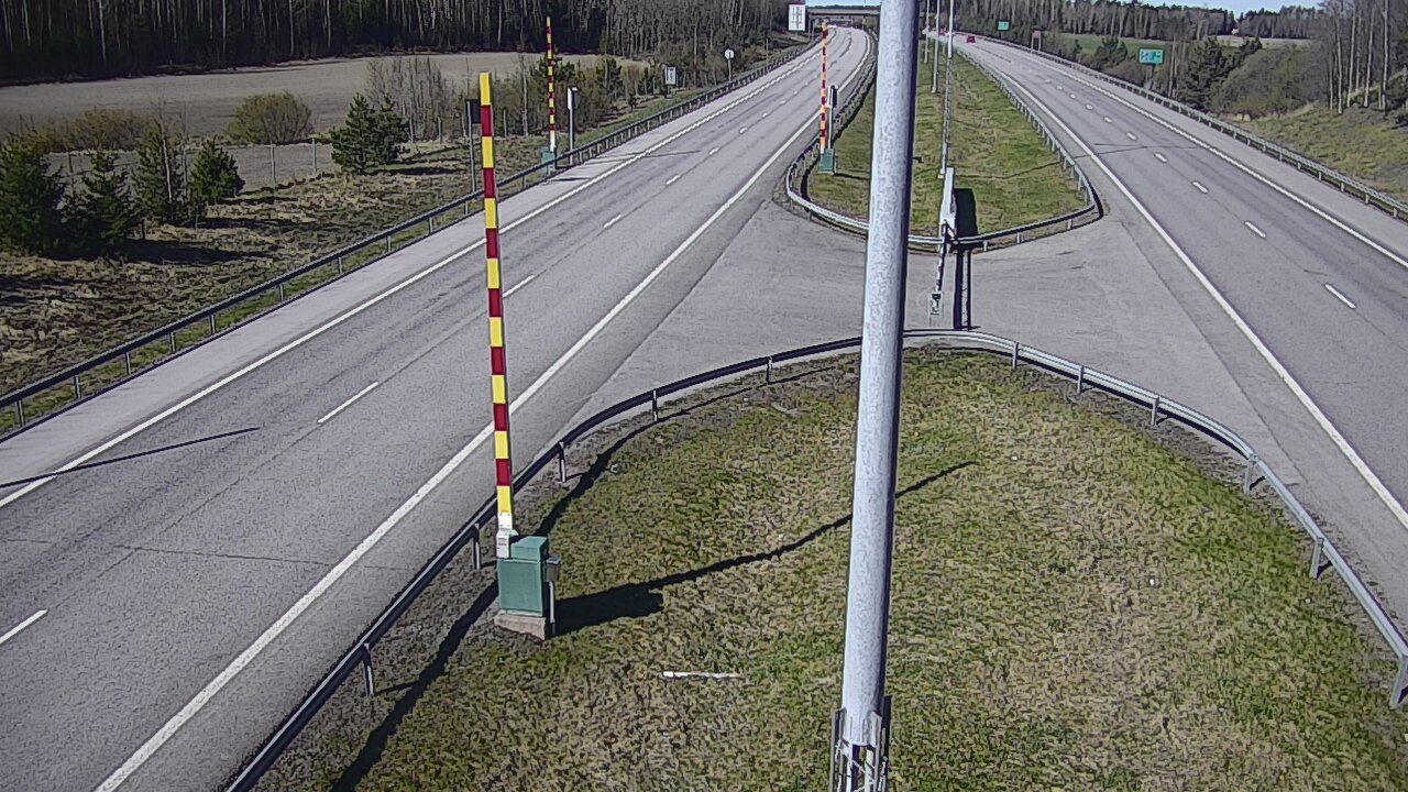 Kelikamerat Kuva Tie 1 Salo, Isokylän tunneli, puomi länsi, Salo, Varsinais-Suomi