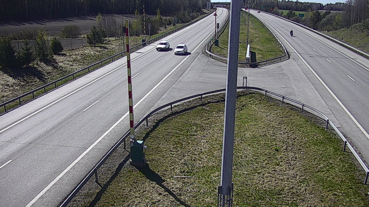 Kelikamerat Kuva Tie 1 Salo, Isokylän tunneli, puomi länsi, Salo, Varsinais-Suomi