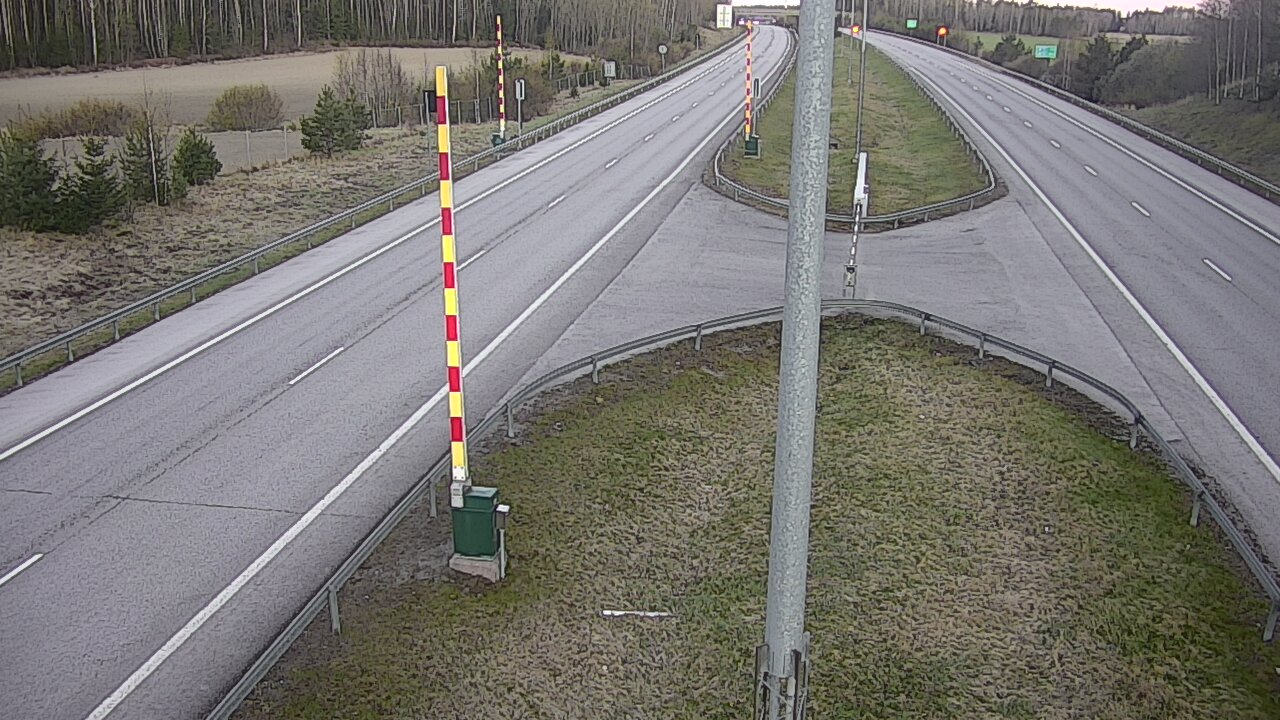 Kelikamerat Kuva Tie 1 Salo, Isokylän tunneli, puomi länsi, Salo, Varsinais-Suomi