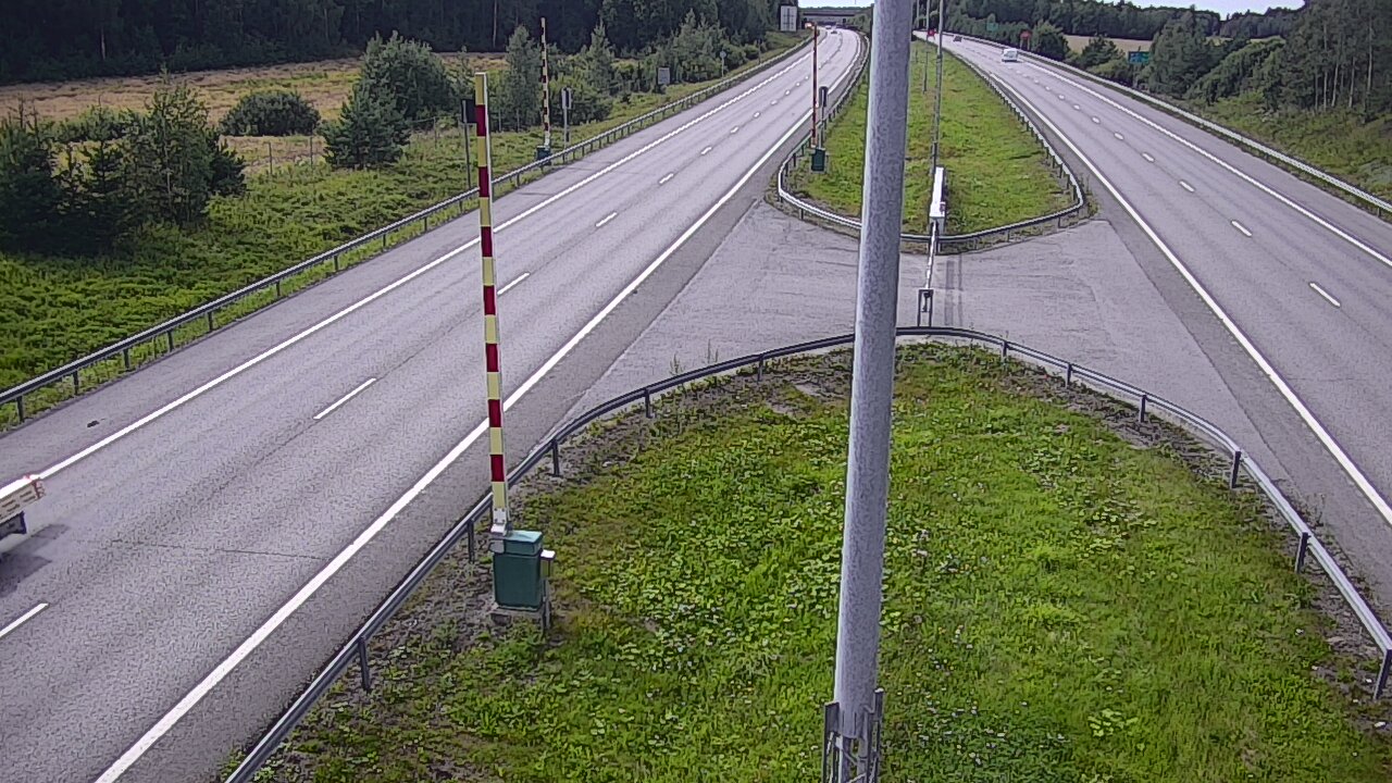Kelikamerat Kuva Tie 1 Salo, Isokylän tunneli, puomi länsi, Salo, Varsinais-Suomi