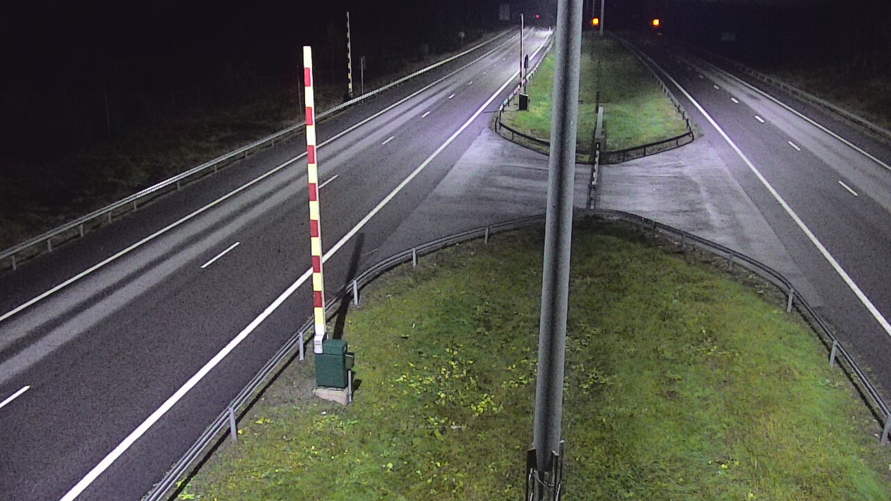 Kelikamerat Kuva Tie 1 Salo, Isokylän tunneli, puomi länsi, Salo, Varsinais-Suomi