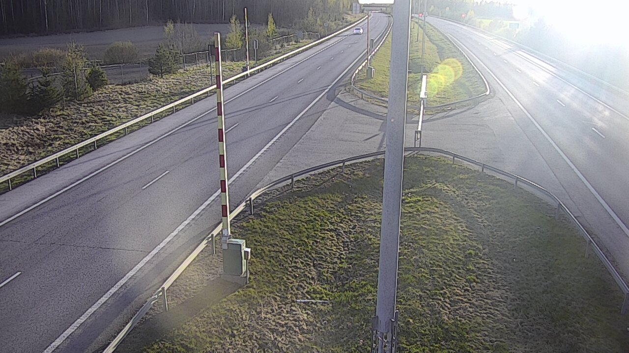 Kelikamerat Kuva Tie 1 Salo, Isokylän tunneli, puomi länsi, Salo, Varsinais-Suomi