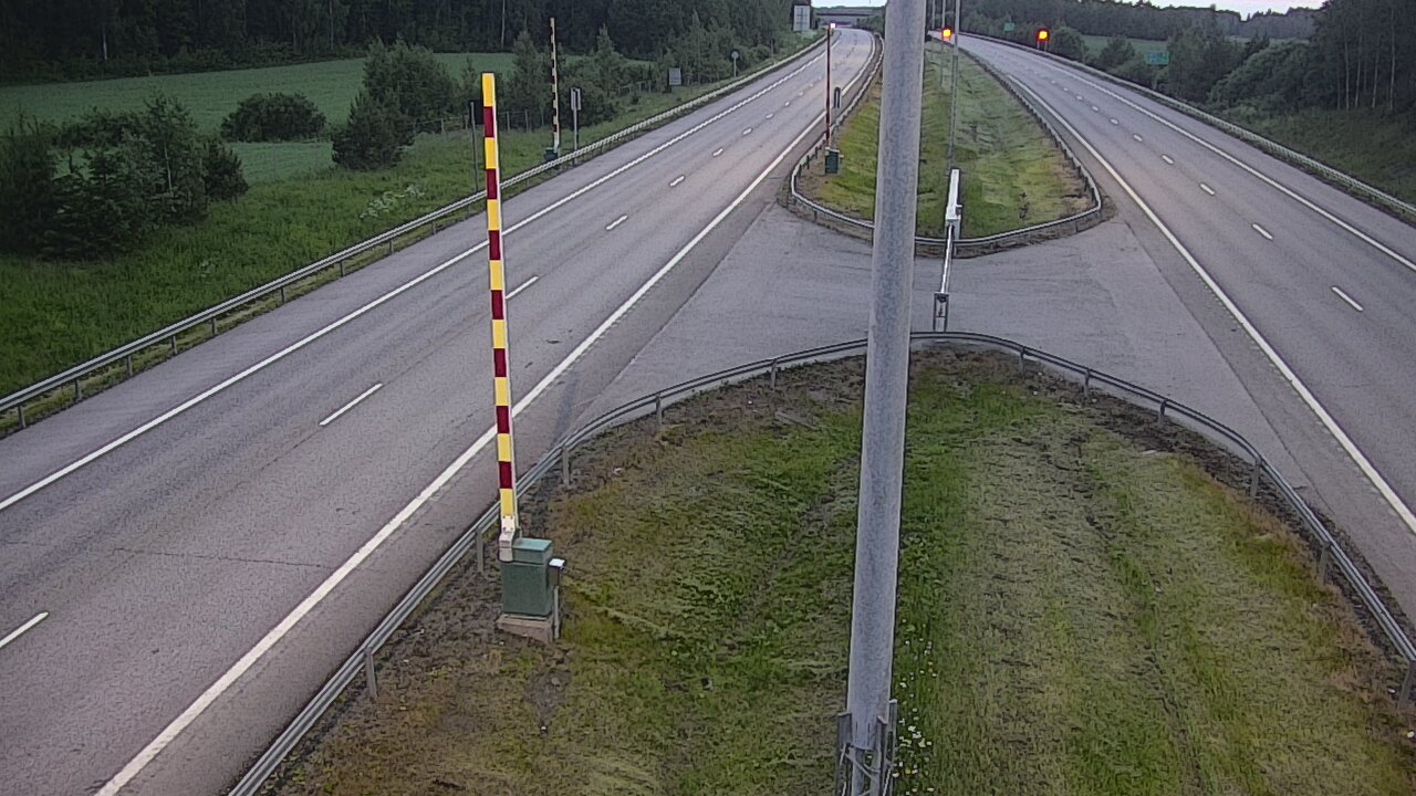 Kelikamerat Kuva Tie 1 Salo, Isokylän tunneli, puomi länsi, Salo, Varsinais-Suomi