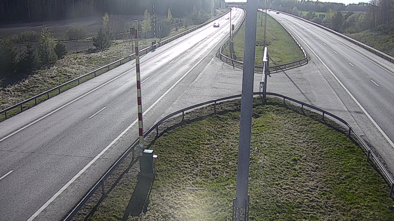 Kelikamerat Kuva Tie 1 Salo, Isokylän tunneli, puomi länsi, Salo, Varsinais-Suomi