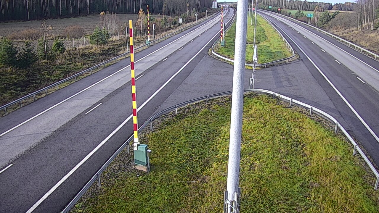 Kelikamerat Kuva Tie 1 Salo, Isokylän tunneli, puomi länsi, Salo, Varsinais-Suomi