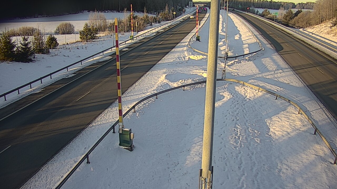 Weather Camera Image Road 1 Salo, Isokylä tunneli, boom west, Salo, Varsinais-Suomi