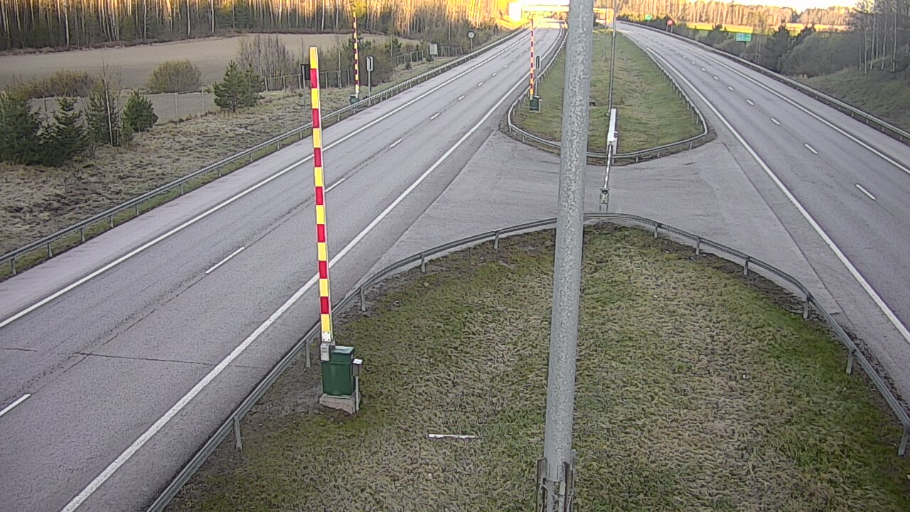 Kelikamerat Kuva Tie 1 Salo, Isokylän tunneli, puomi länsi, Salo, Varsinais-Suomi