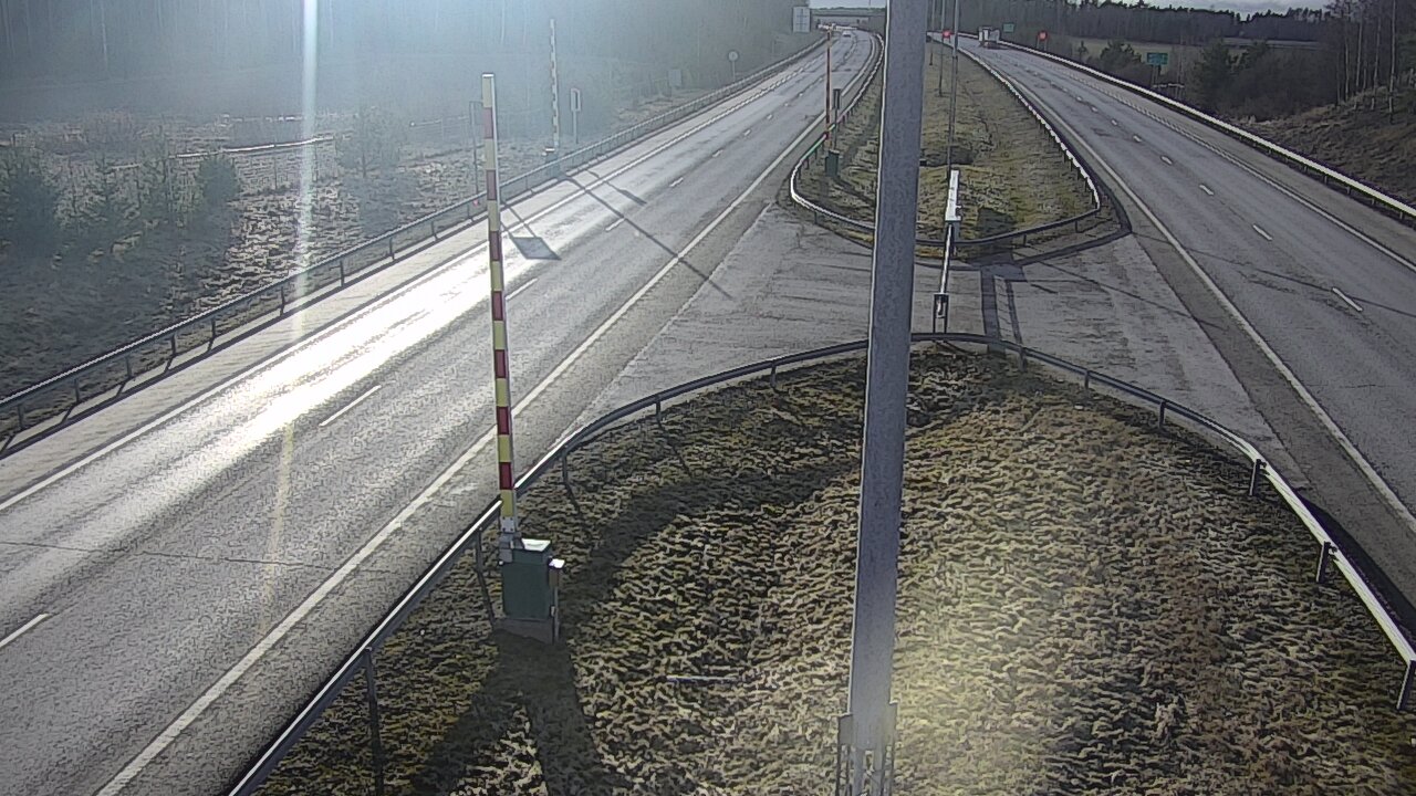 Kelikamerat Kuva Tie 1 Salo, Isokylän tunneli, puomi länsi, Salo, Varsinais-Suomi