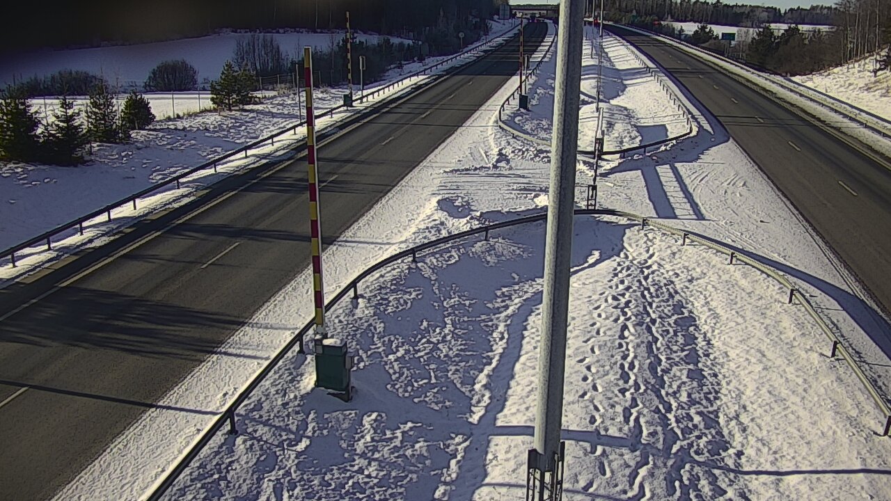 Weather Camera Image Road 1 Salo, Isokylä tunneli, boom west, Salo, Varsinais-Suomi