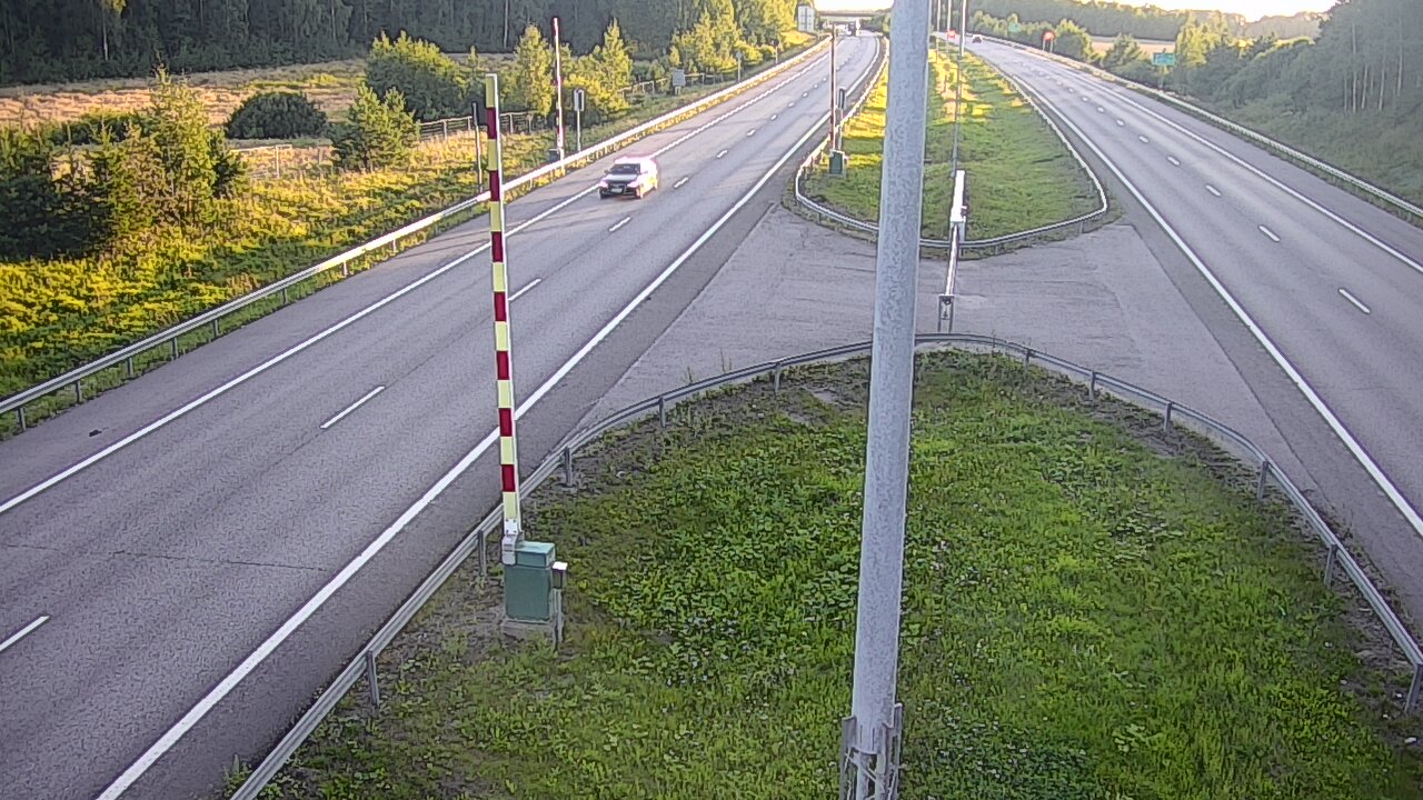 Kelikamerat Kuva Tie 1 Salo, Isokylän tunneli, puomi länsi, Salo, Varsinais-Suomi