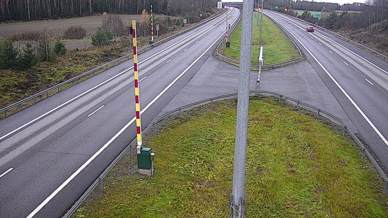 Kelikamerat Kuva Tie 1 Salo, Isokylän tunneli, puomi länsi, Salo, Varsinais-Suomi