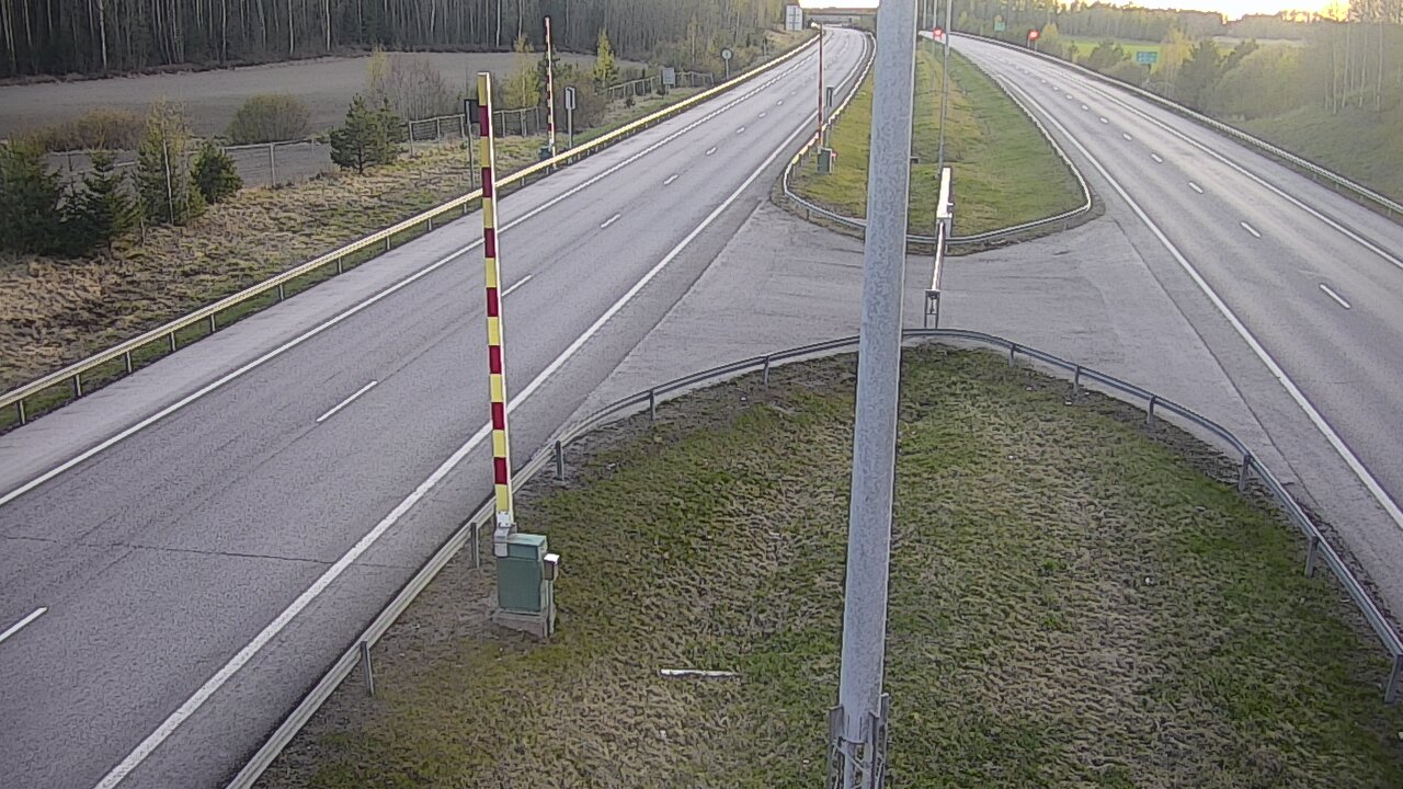Weather Camera Image Road 1 Salo, Isokylä tunneli, boom west, Salo, Varsinais-Suomi