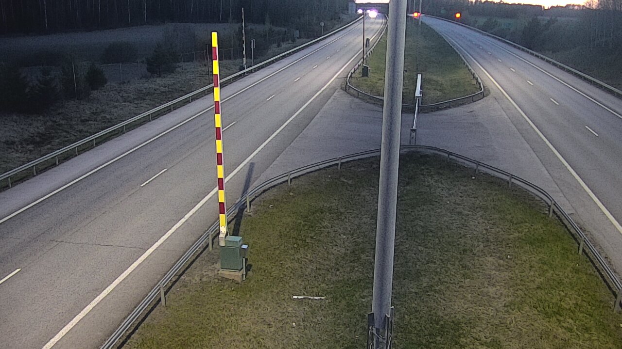 Weather Camera Image Road 1 Salo, Isokylä tunneli, boom west, Salo, Varsinais-Suomi