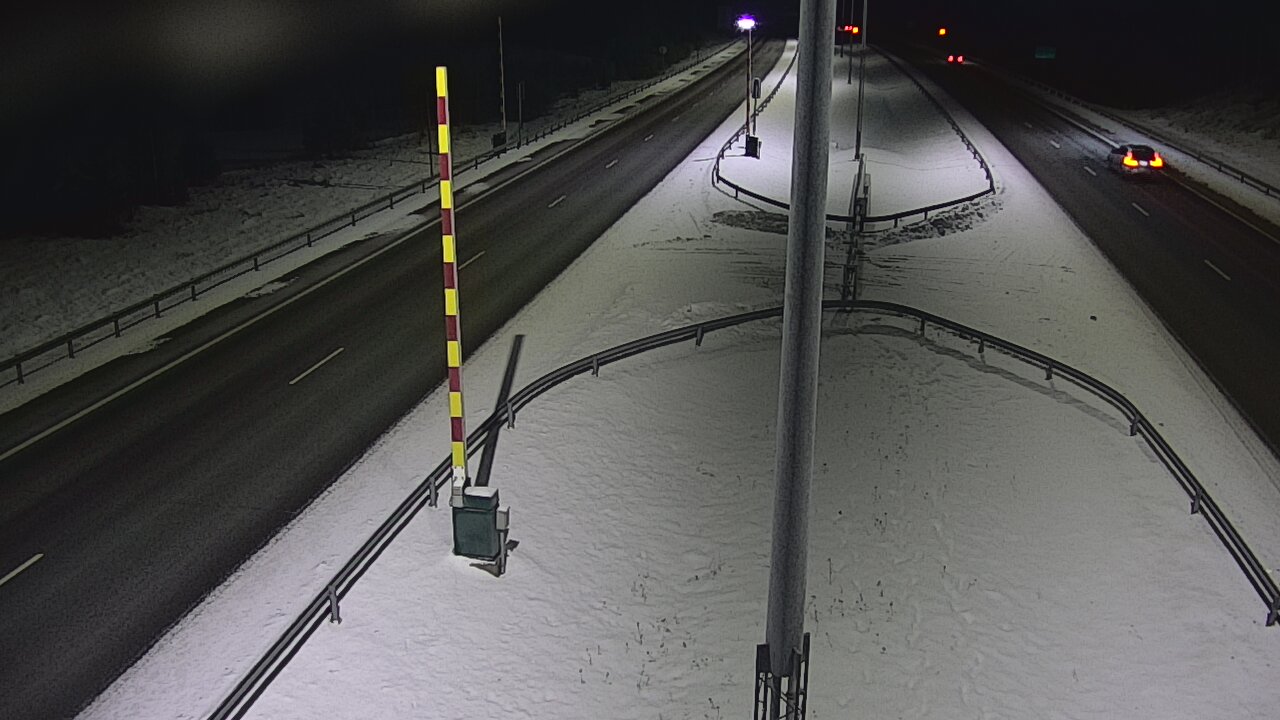 Weather Camera Image Road 1 Salo, Isokylä tunneli, boom west, Salo, Varsinais-Suomi