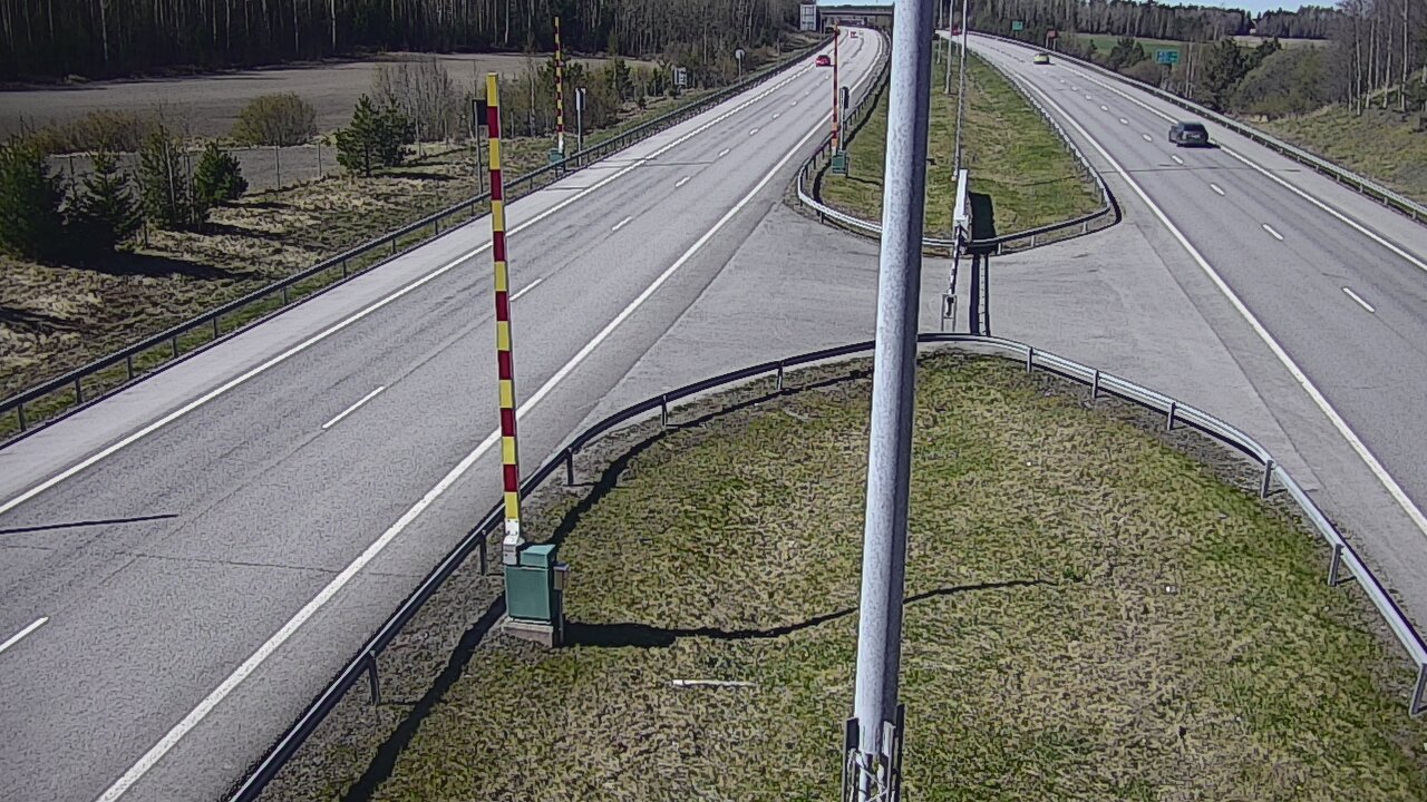 Kelikamerat Kuva Tie 1 Salo, Isokylän tunneli, puomi länsi, Salo, Varsinais-Suomi