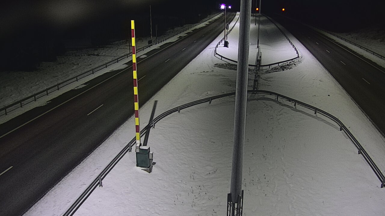 Kelikamerat Kuva Tie 1 Salo, Isokylän tunneli, puomi länsi, Salo, Varsinais-Suomi