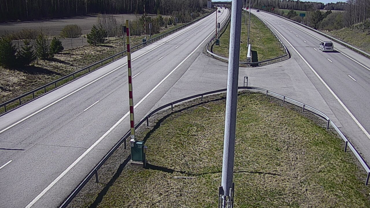Kelikamerat Kuva Tie 1 Salo, Isokylän tunneli, puomi länsi, Salo, Varsinais-Suomi