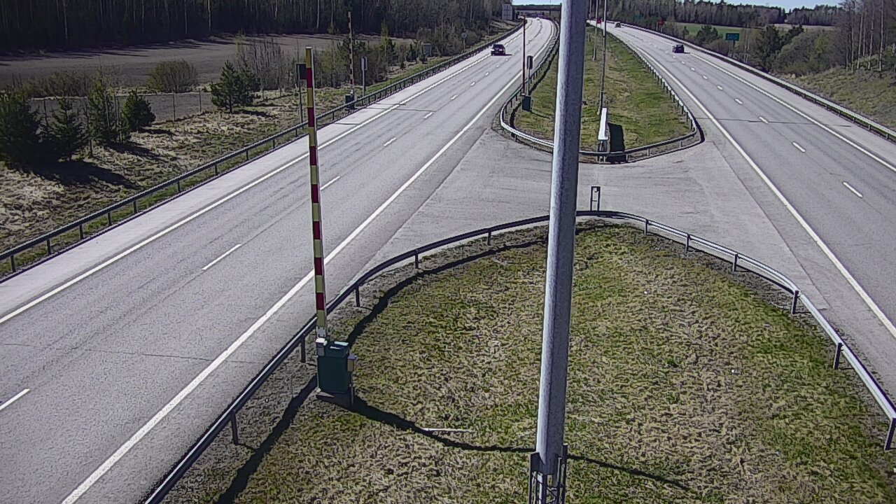 Kelikamerat Kuva Tie 1 Salo, Isokylän tunneli, puomi länsi, Salo, Varsinais-Suomi