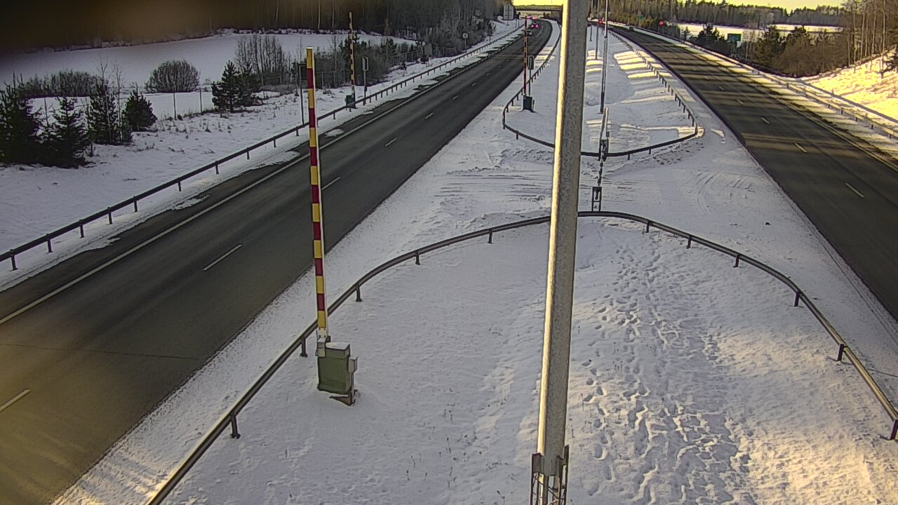 Weather Camera Image Road 1 Salo, Isokylä tunneli, boom west, Salo, Varsinais-Suomi