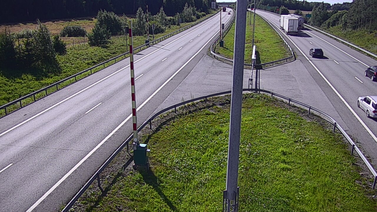 Kelikamerat Kuva Tie 1 Salo, Isokylän tunneli, puomi länsi, Salo, Varsinais-Suomi
