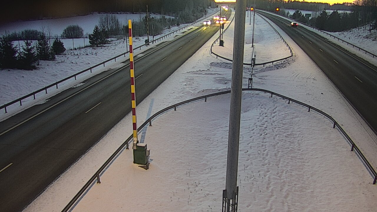 Weather Camera Image Road 1 Salo, Isokylä tunneli, boom west, Salo, Varsinais-Suomi