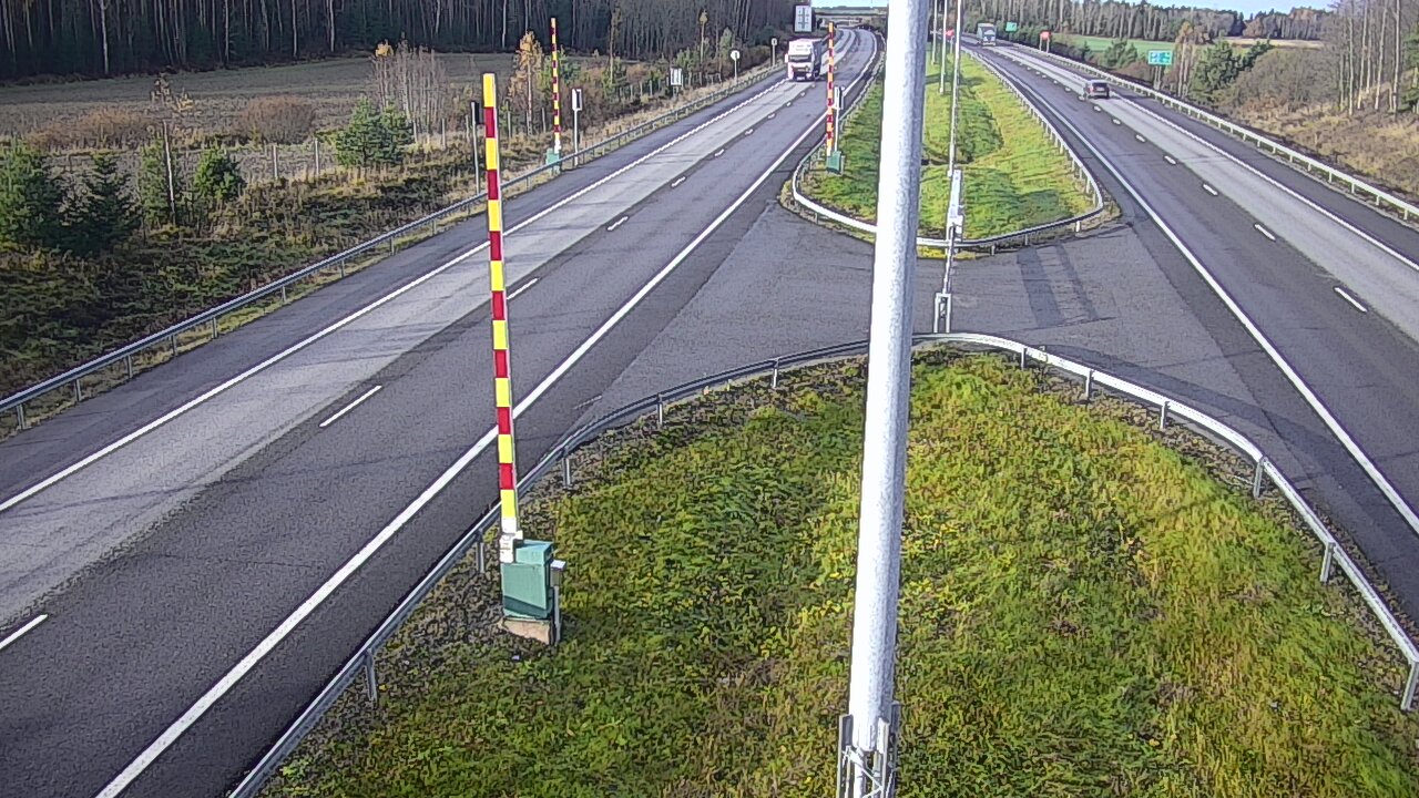 Kelikamerat Kuva Tie 1 Salo, Isokylän tunneli, puomi länsi, Salo, Varsinais-Suomi