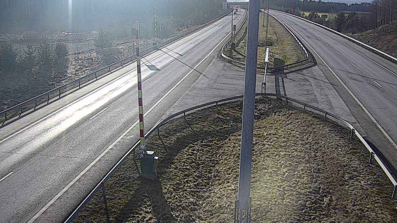 Kelikamerat Kuva Tie 1 Salo, Isokylän tunneli, puomi länsi, Salo, Varsinais-Suomi