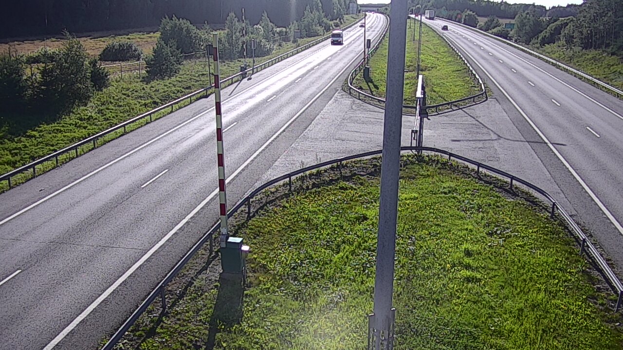 Kelikamerat Kuva Tie 1 Salo, Isokylän tunneli, puomi länsi, Salo, Varsinais-Suomi