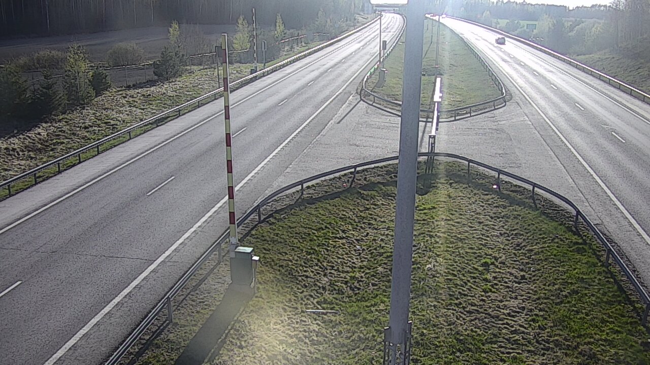 Kelikamerat Kuva Tie 1 Salo, Isokylän tunneli, puomi länsi, Salo, Varsinais-Suomi