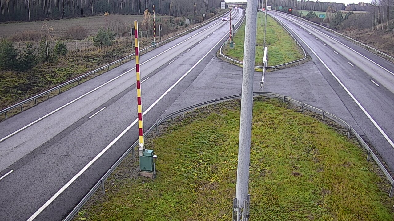 Kelikamerat Kuva Tie 1 Salo, Isokylän tunneli, puomi länsi, Salo, Varsinais-Suomi