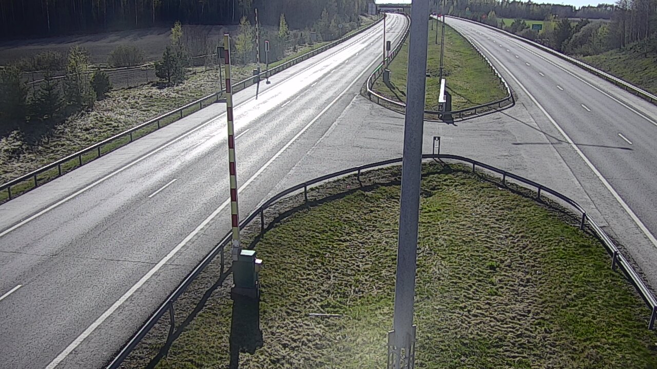 Kelikamerat Kuva Tie 1 Salo, Isokylän tunneli, puomi länsi, Salo, Varsinais-Suomi