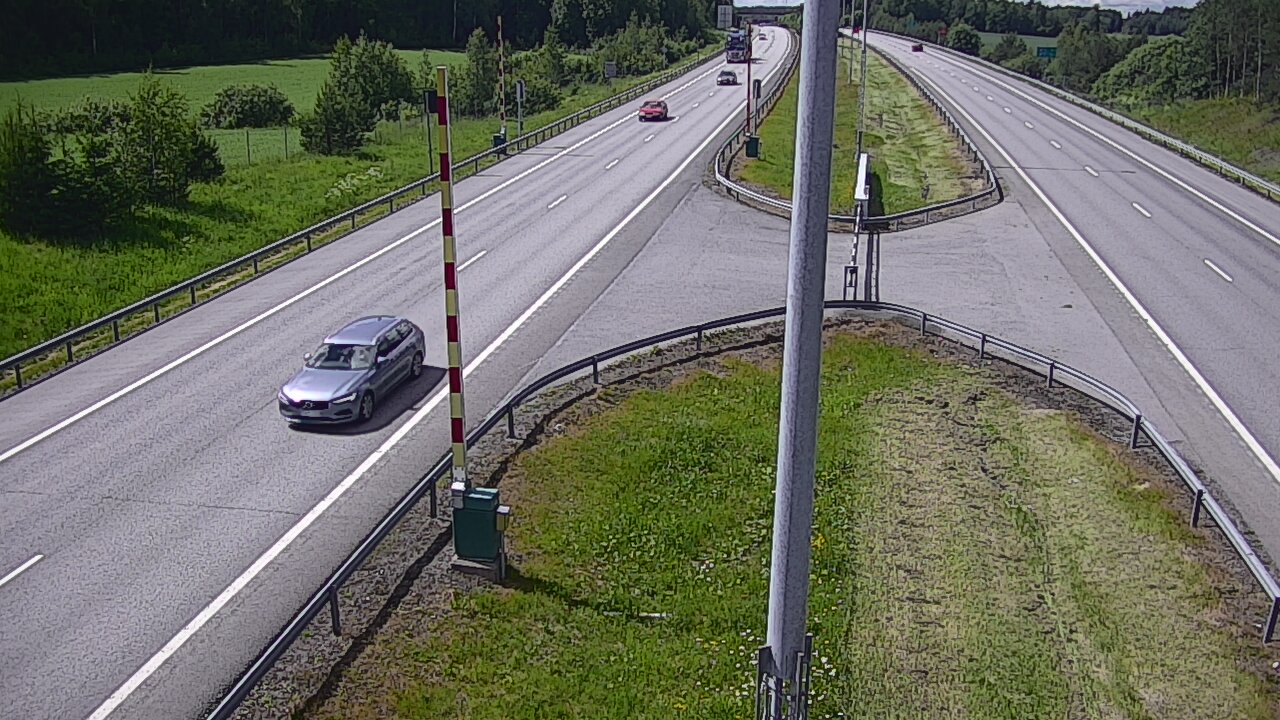 Kelikamerat Kuva Tie 1 Salo, Isokylän tunneli, puomi länsi, Salo, Varsinais-Suomi