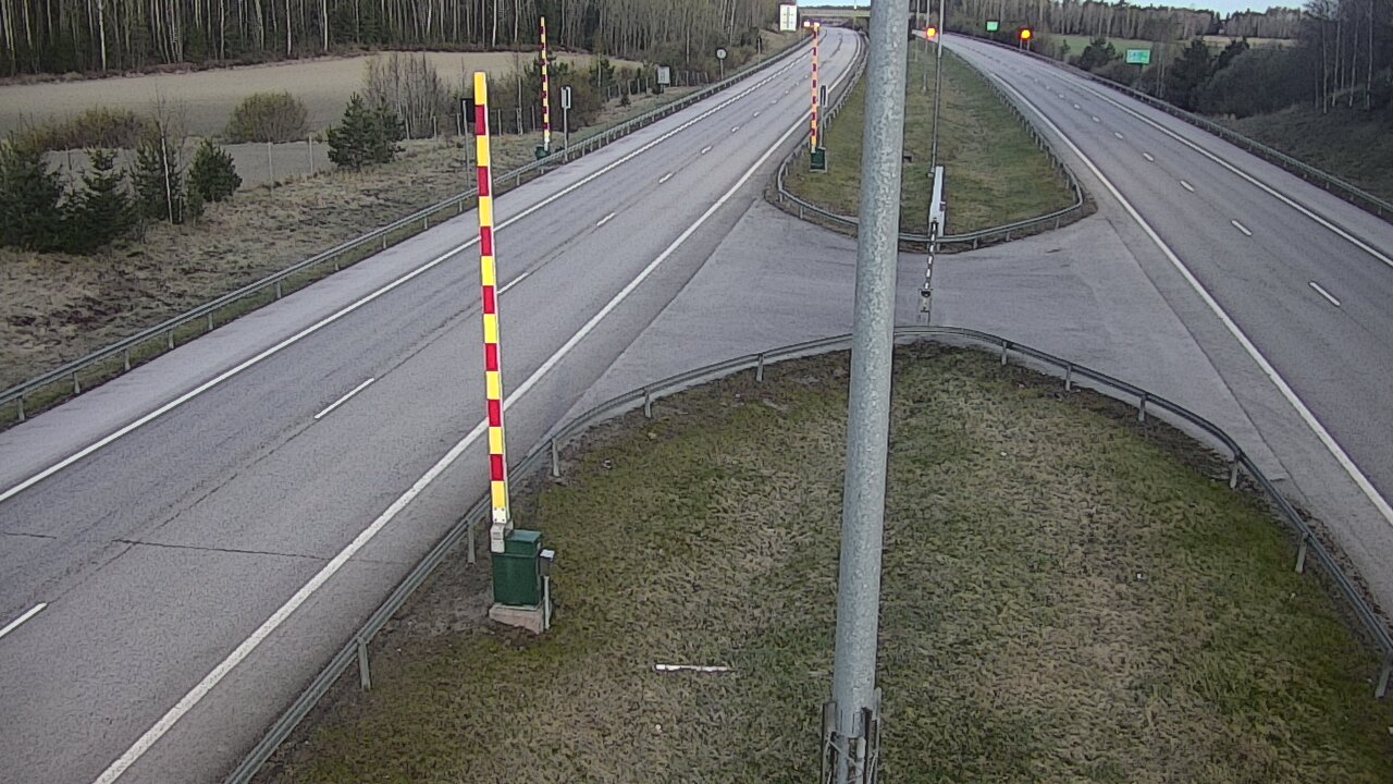 Kelikamerat Kuva Tie 1 Salo, Isokylän tunneli, puomi länsi, Salo, Varsinais-Suomi