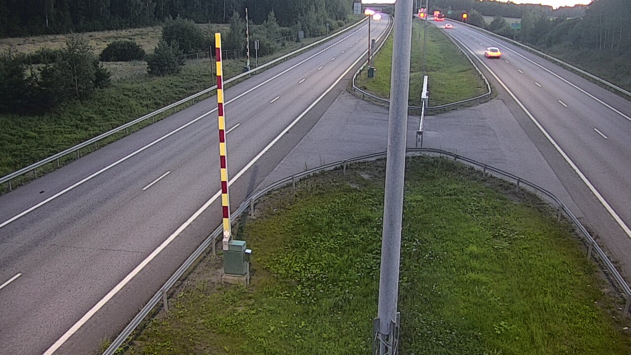 Kelikamerat Kuva Tie 1 Salo, Isokylän tunneli, puomi länsi, Salo, Varsinais-Suomi