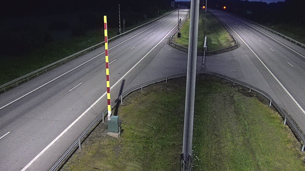 Kelikamerat Kuva Tie 1 Salo, Isokylän tunneli, puomi länsi, Salo, Varsinais-Suomi
