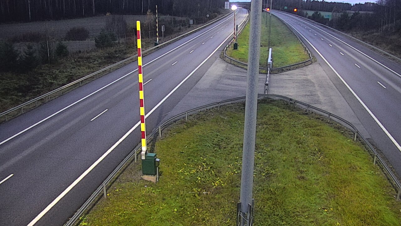 Kelikamerat Kuva Tie 1 Salo, Isokylän tunneli, puomi länsi, Salo, Varsinais-Suomi