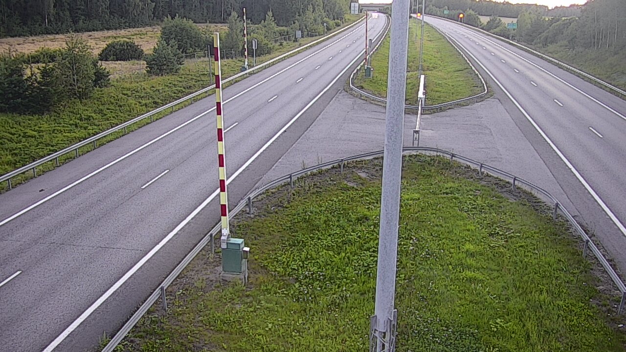 Kelikamerat Kuva Tie 1 Salo, Isokylän tunneli, puomi länsi, Salo, Varsinais-Suomi