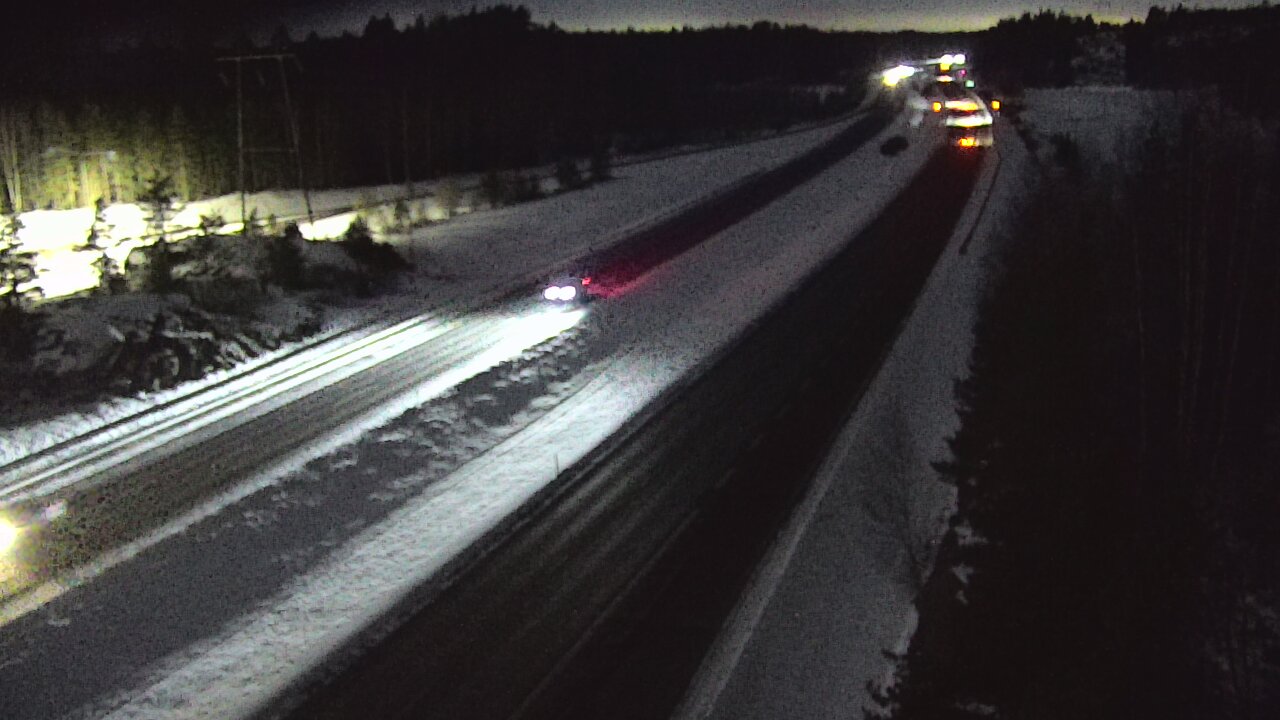 Weather Camera Image Väg 1 S:t Karins, Makarla, Kaarina, Varsinais-Suomi