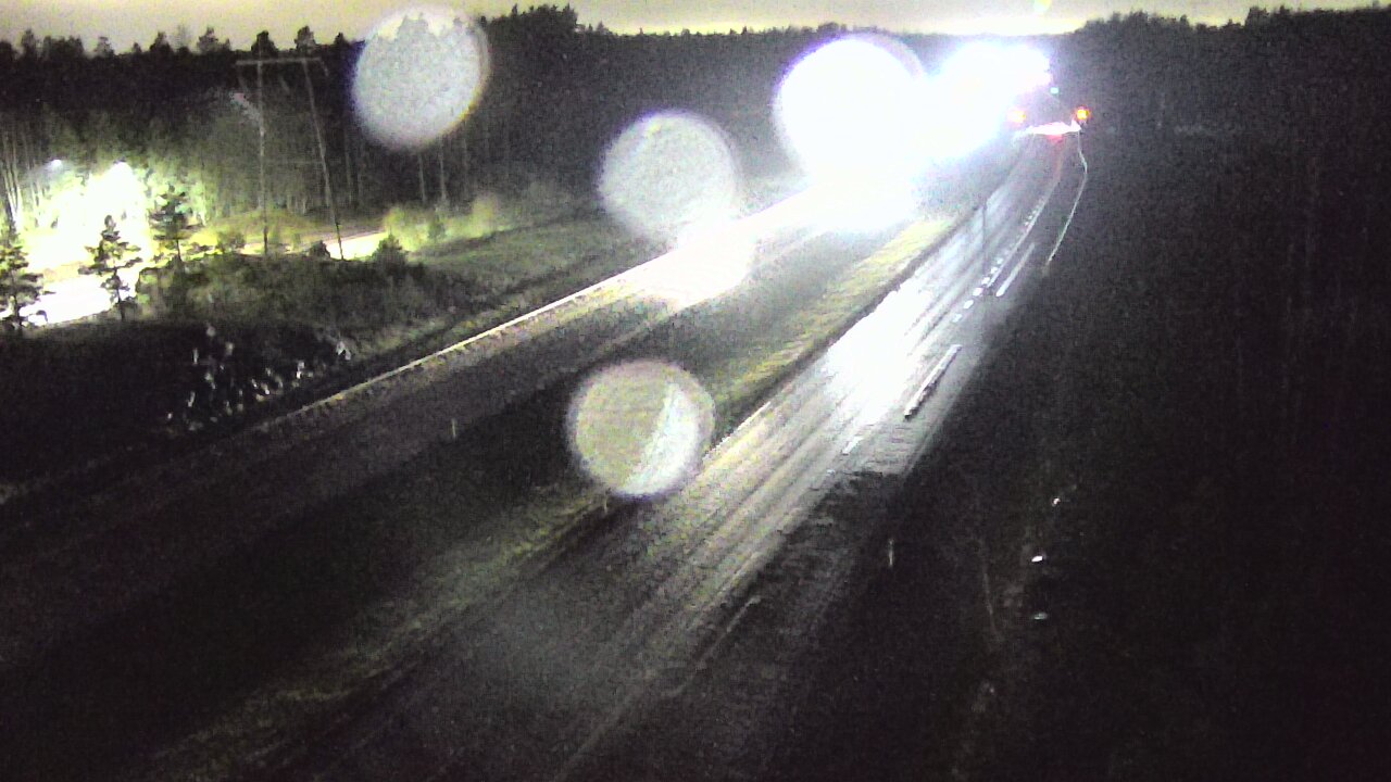 Weather Camera Image Väg 1 S:t Karins, Makarla, Kaarina, Varsinais-Suomi