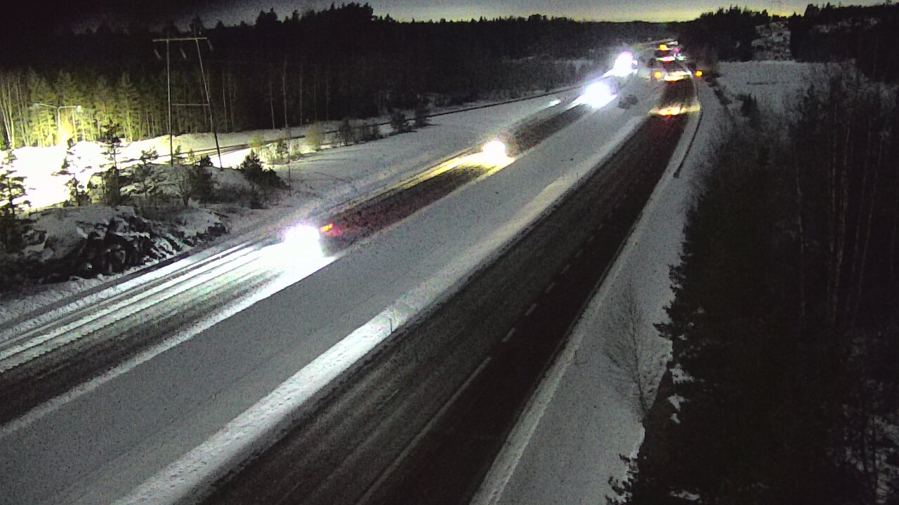 Weather Camera Image Väg 1 S:t Karins, Makarla, Kaarina, Varsinais-Suomi