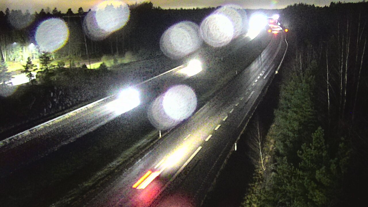 Weather Camera Image Väg 1 S:t Karins, Makarla, Kaarina, Varsinais-Suomi