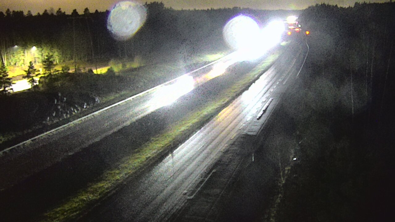 Weather Camera Image Väg 1 S:t Karins, Makarla, Kaarina, Varsinais-Suomi