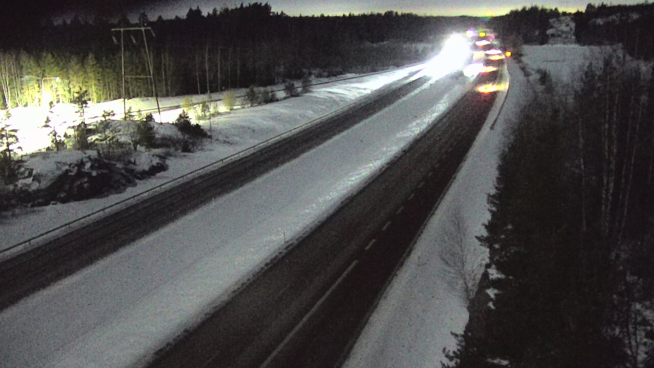 Weather Camera Image Väg 1 S:t Karins, Makarla, Kaarina, Varsinais-Suomi