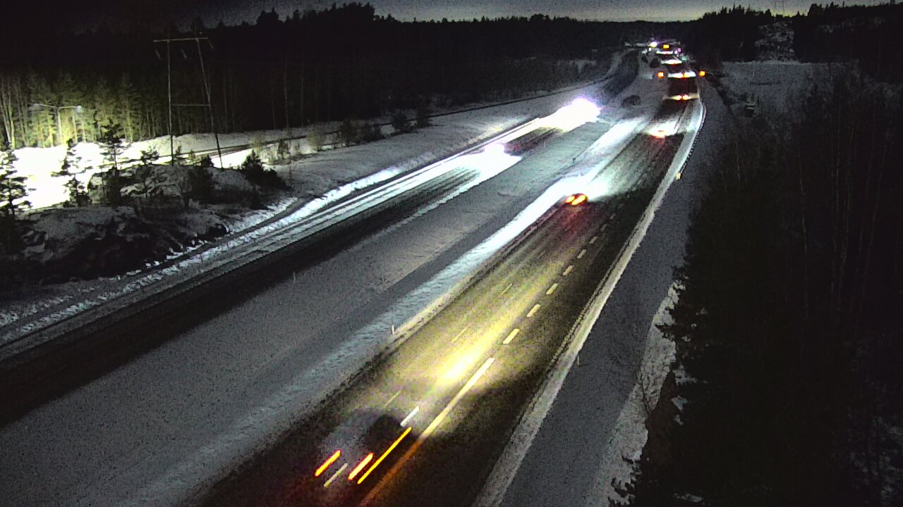 Weather Camera Image Väg 1 S:t Karins, Makarla, Kaarina, Varsinais-Suomi