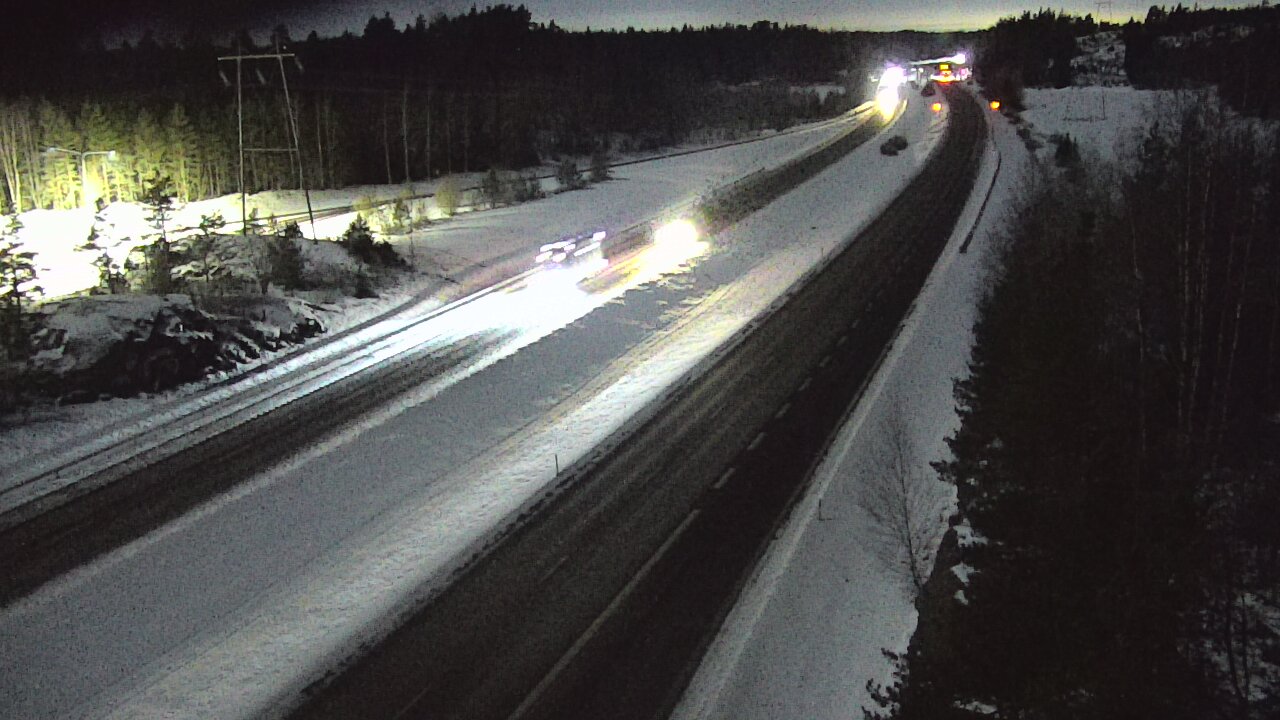 Weather Camera Image Väg 1 S:t Karins, Makarla, Kaarina, Varsinais-Suomi