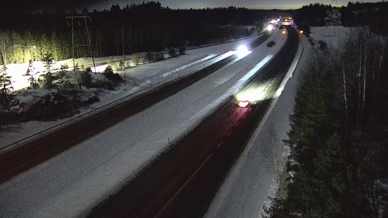 Weather Camera Image Väg 1 S:t Karins, Makarla, Kaarina, Varsinais-Suomi